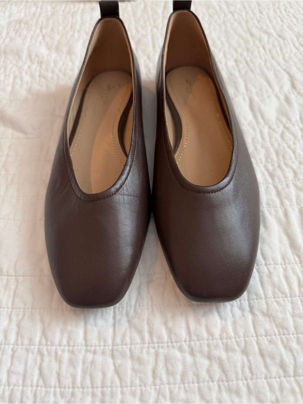 27 EDIT Brown Square-Toe Leather Flats